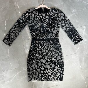 Top shop black printed dress size us 8 zippered dress